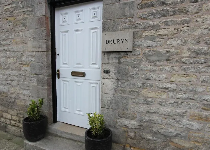 Drury\'S